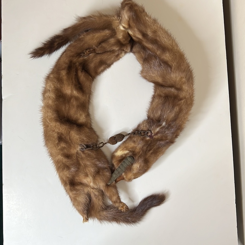 Vintage Fur collar scarf - Picture 7 of 8